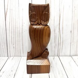 Vintage Hand Carved Wood Owl Figurine • MCM Rustic Cabincore Woodland Decor